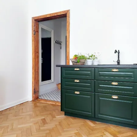 W Kamienicy W Sercu Miasta Waly Chrobrego Апартаменты