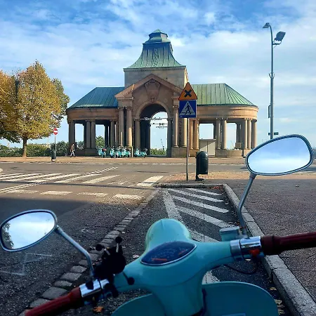 W Kamienicy W Sercu Miasta Waly Chrobrego 什切青